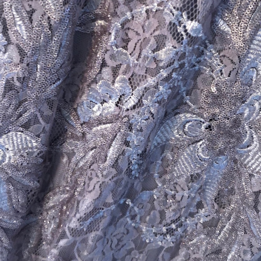 Adrianna Papell evening gown - Picture 3 of 7